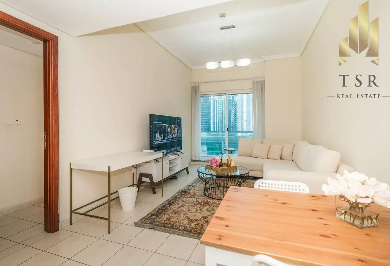 Fully Furnished | Spacious | Closed to Metro