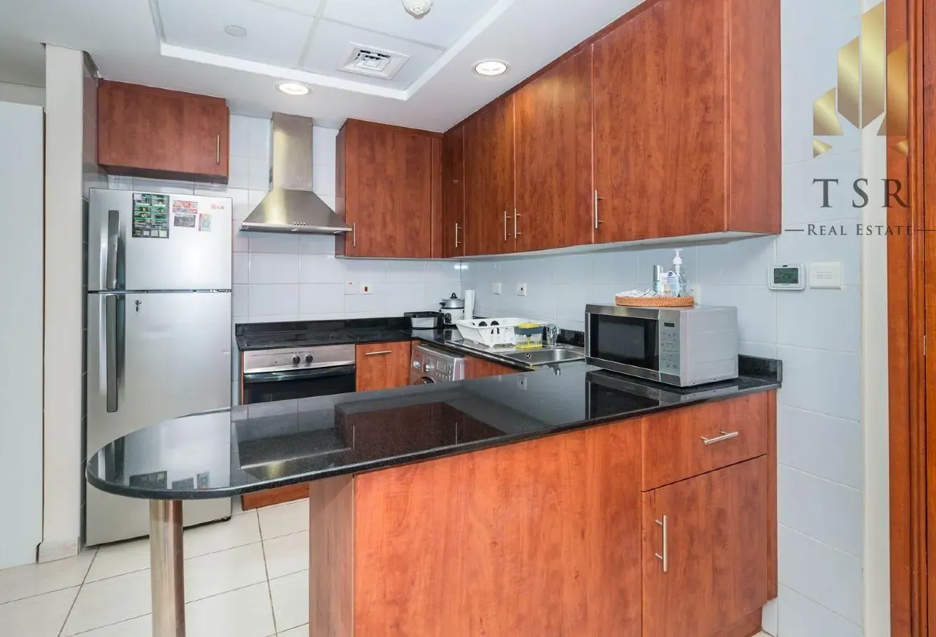 Fully Furnished | Spacious | Closed to Metro