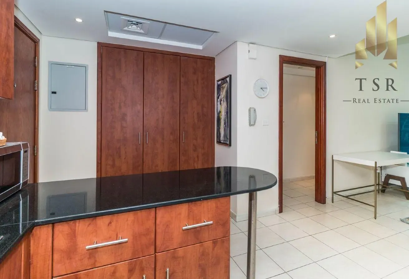 Fully Furnished | Spacious | Closed to Metro