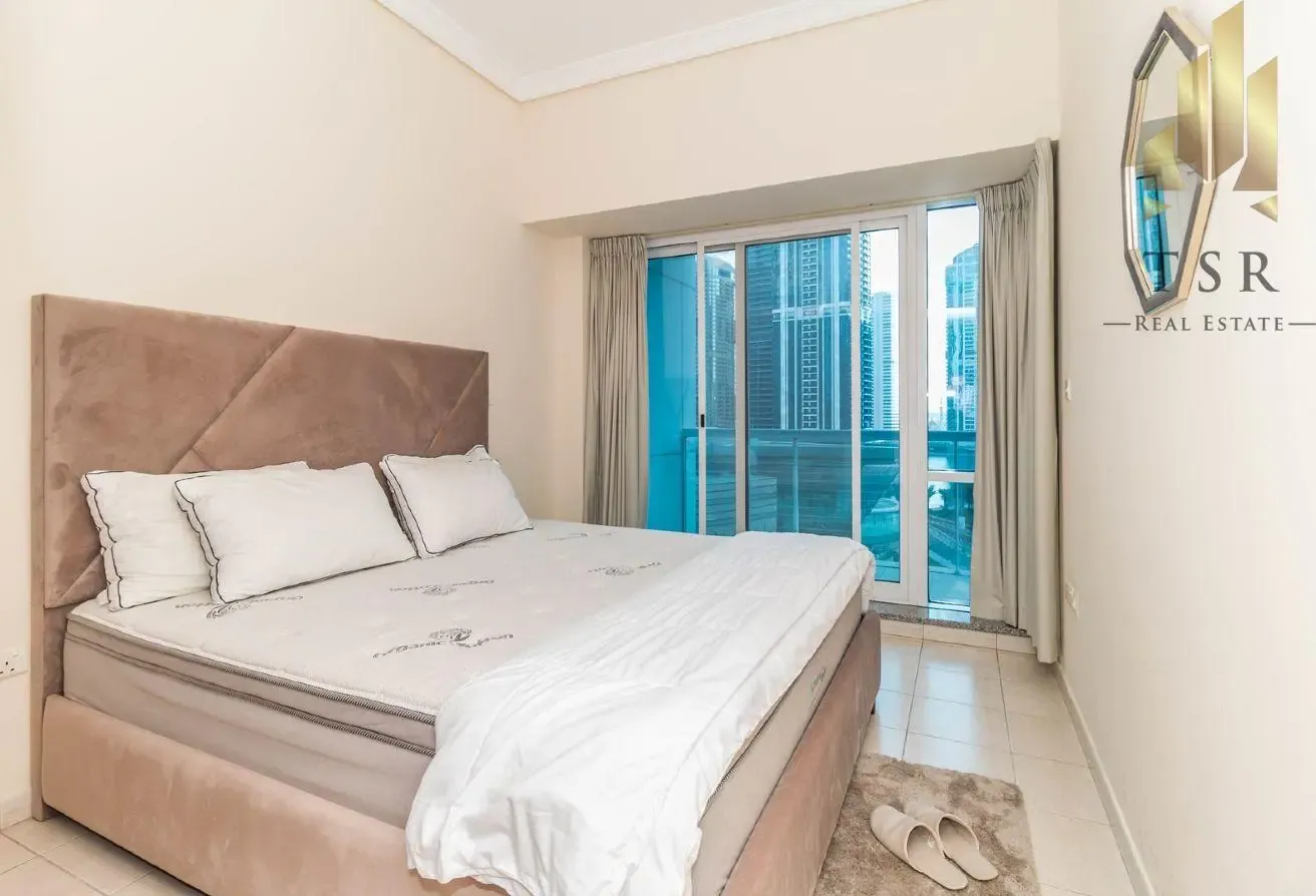 Fully Furnished | Spacious | Closed to Metro