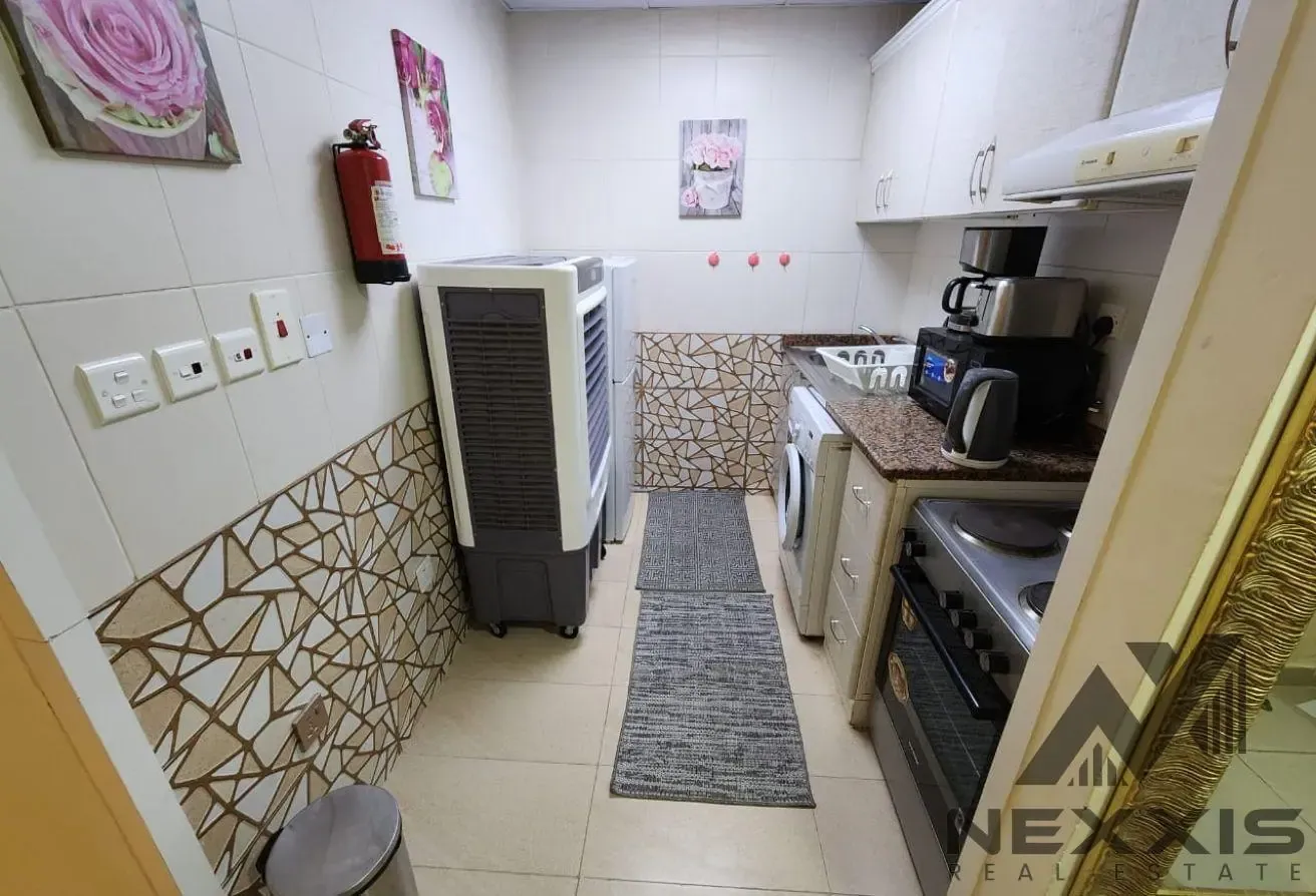 Upgraded Cozy Flat - Fully Furnished - High Floor