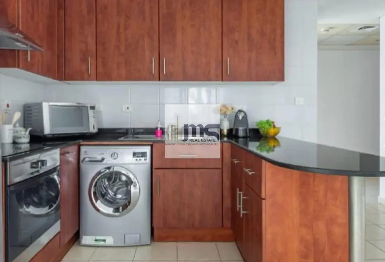 Fully Furnished/ Very Clean/Middle Floor/ Parking