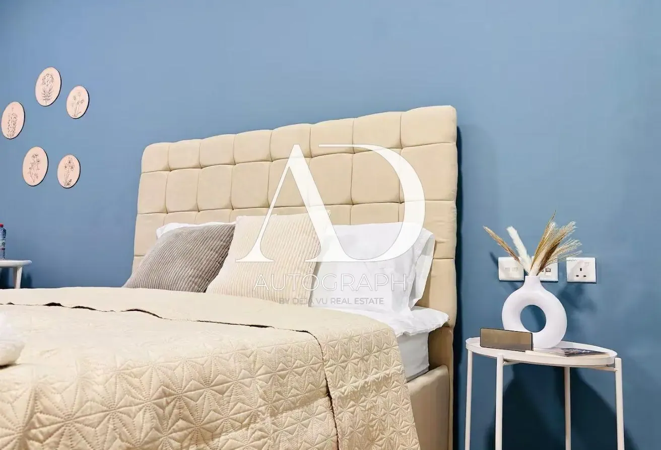 Spacious Studio Unit | On Mid Floor | Furnished