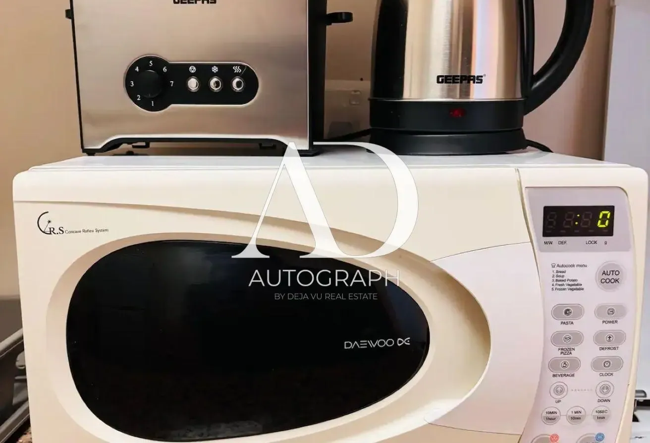 Spacious Studio Unit | On Mid Floor | Furnished