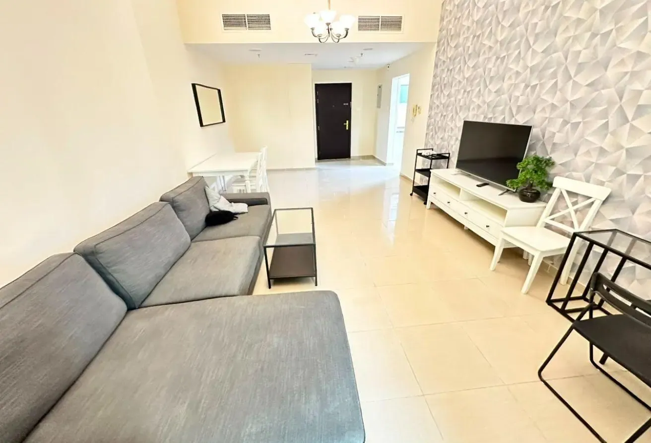FULLY FURNISHED| MARINA VIEW| VACANT| BALCONY|