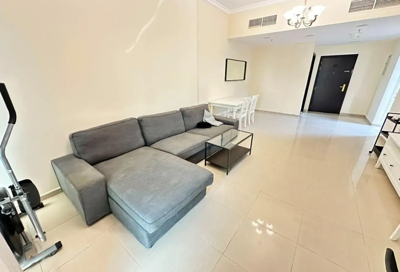 FULLY FURNISHED| MARINA VIEW| VACANT| BALCONY|