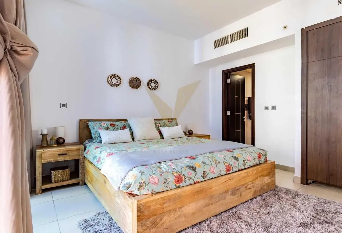Fully Furnished 1BR Apartment | Prime Location