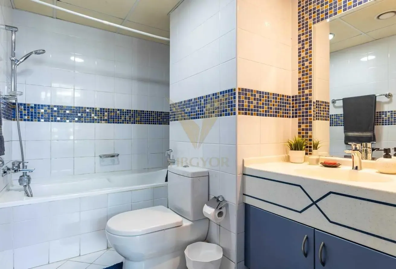 Fully Furnished 1BR Apartment | Prime Location