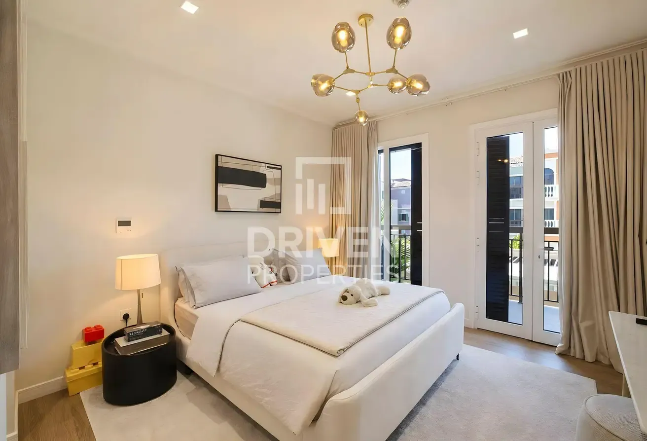 Rented | Furnished | Partial Sea View | VOT