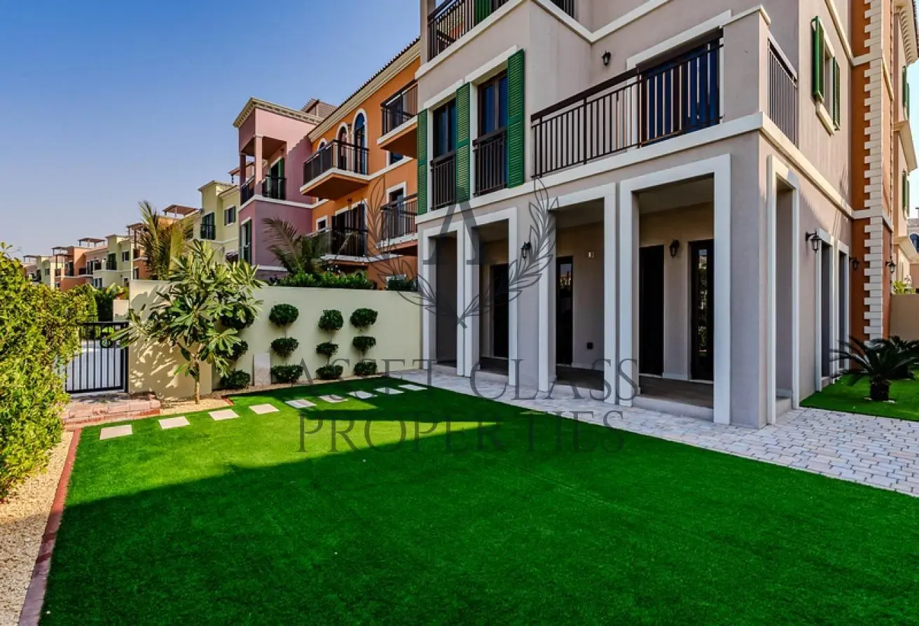 Fully Furnished | 4 BR Villa | Private Garden