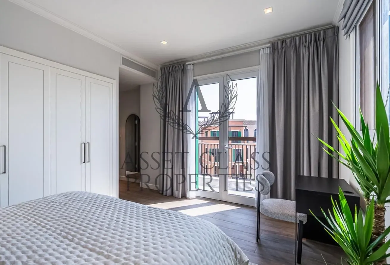 Fully Furnished | 4 BR Villa | Private Garden