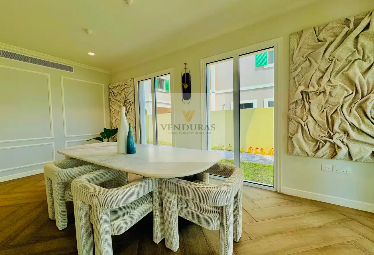 Beach Villa in LaMer -1/ 3 / 6 / 12 Monthly Rental