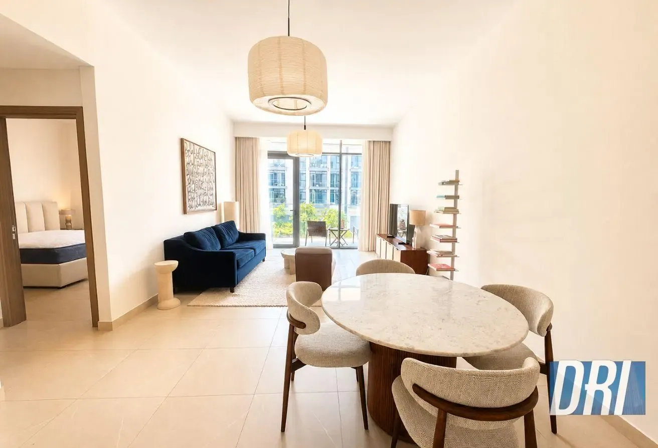 Fully Furnished 1BR | Amazing location | Vacant