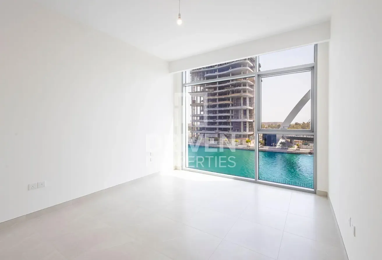 Canal Facing | Great Location | Well Maintained