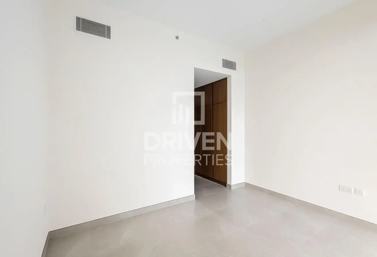 Canal Facing | Great Location | Well Maintained