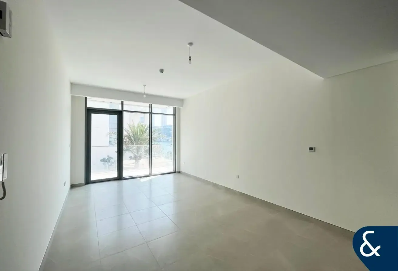 Two Bed Plus Maid | Canal View | Unfurnished