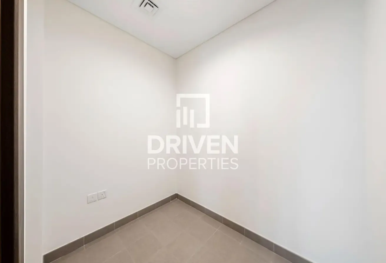 Full Canal View  | Brand New | Best Layout
