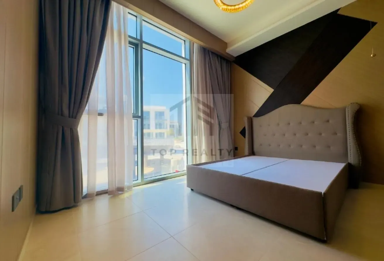 Flex Cheques | Canal View |Spacious 2BR+Maid