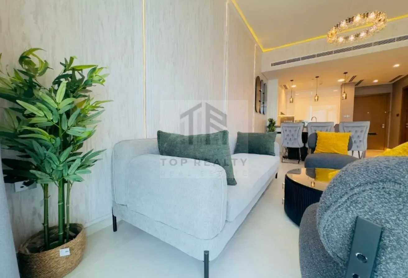 Flex Cheques | Canal View |Spacious 2BR+Maid