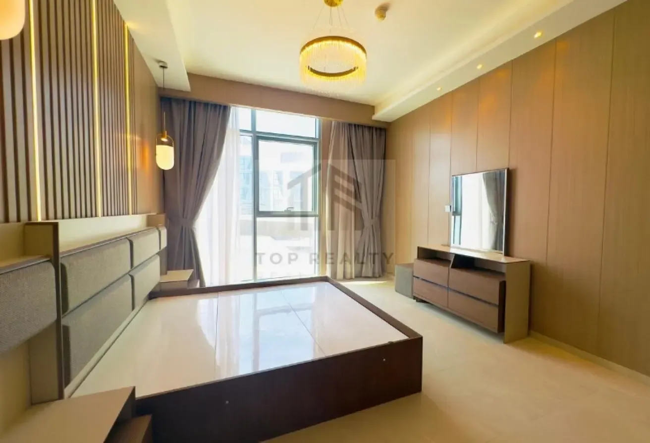 Flex Cheques | Canal View |Spacious 2BR+Maid