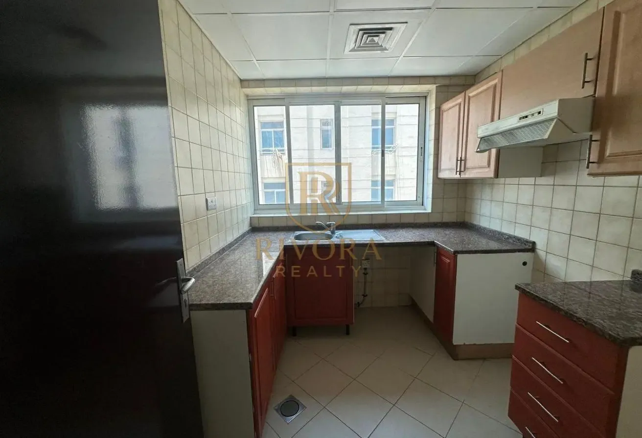 1 BHK I BIG SPACE I GOOD AMENITIES