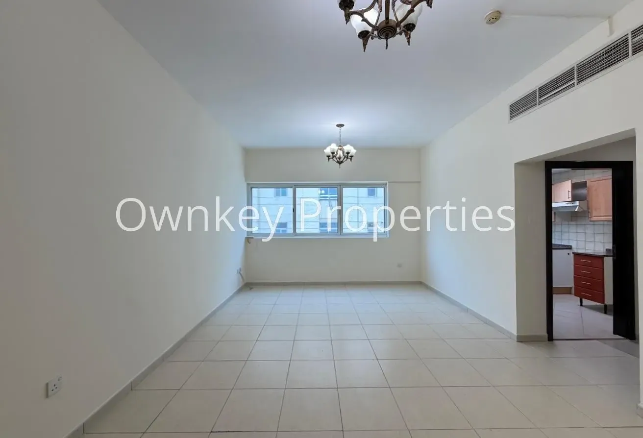 Spacious 1BR Apartment | Close kitchen | Family