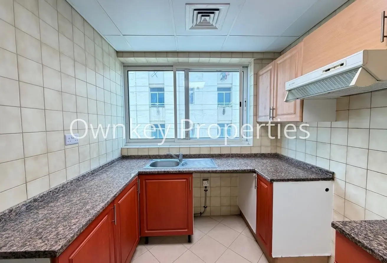 Spacious 1BR Apartment | Close kitchen | Family