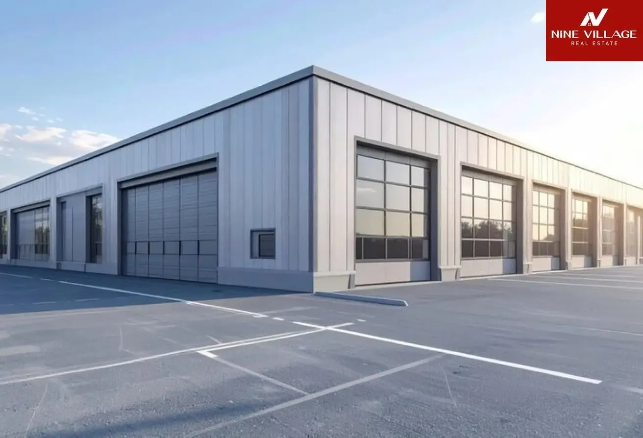 COMPOUND WAREHOUSE FOR SALE | GROUND + MAZZANINE