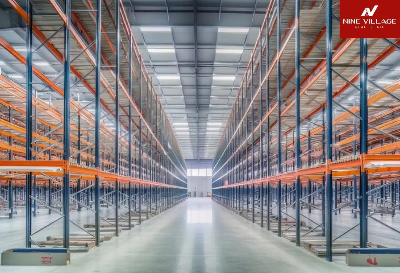 COMPOUND WAREHOUSE FOR SALE | GROUND + MAZZANINE
