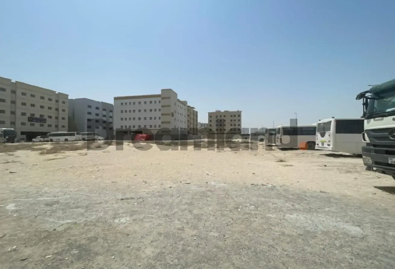 Leasehold | G+4 | Great Location
