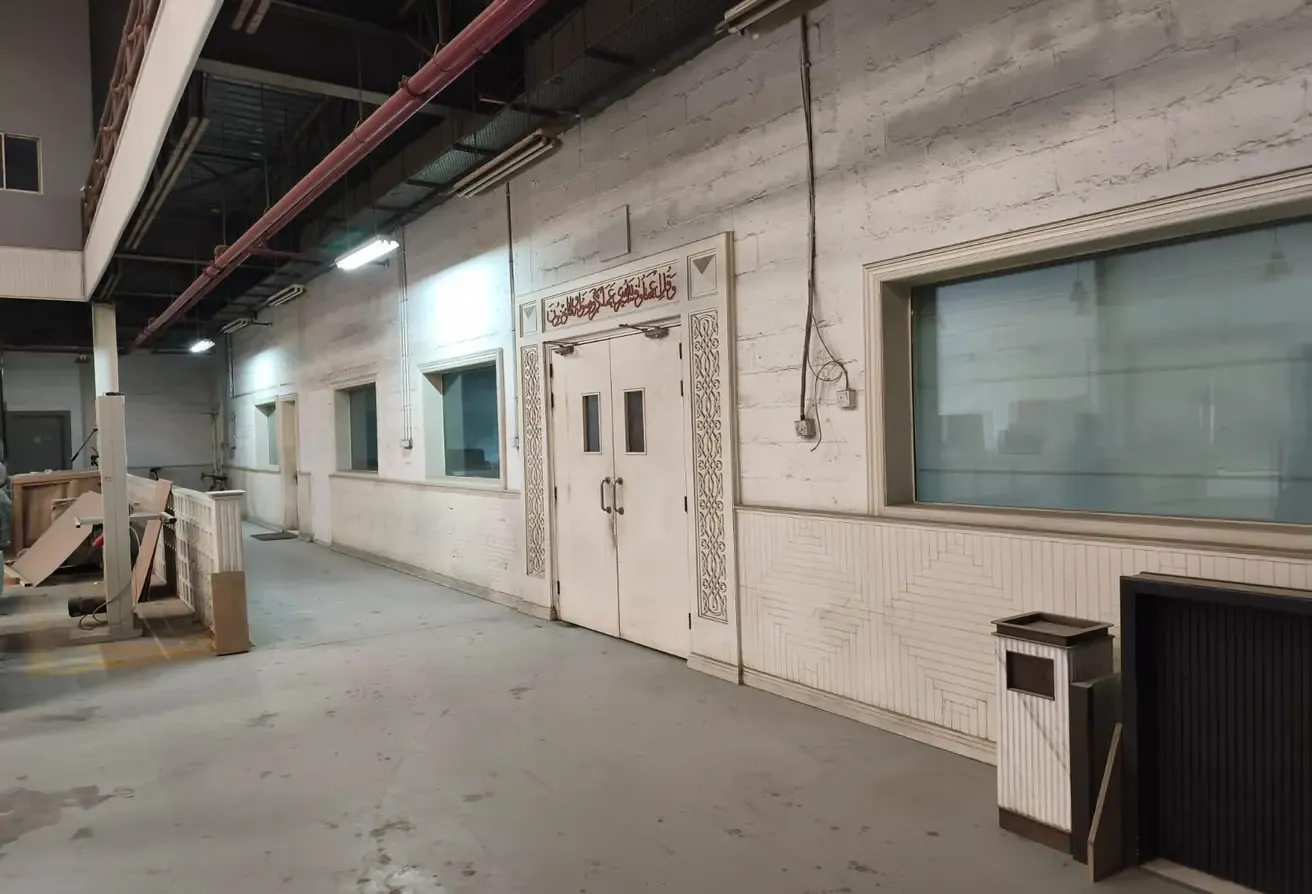 Grade A Industrial Factory | 98,282 Sq. Ft. BUA