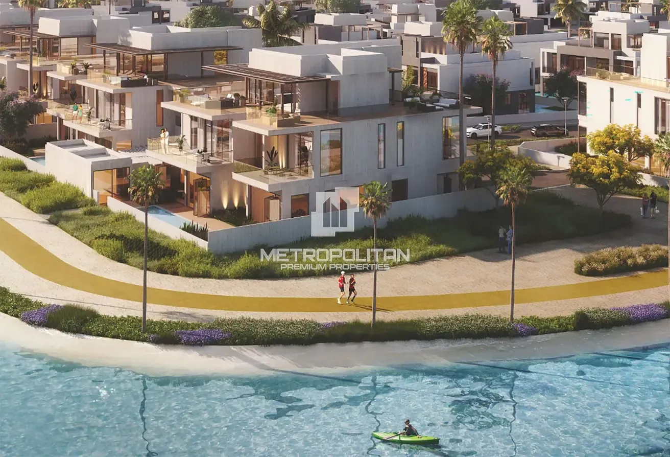 Genuine Listing | Corner Unit | Biggest Plot