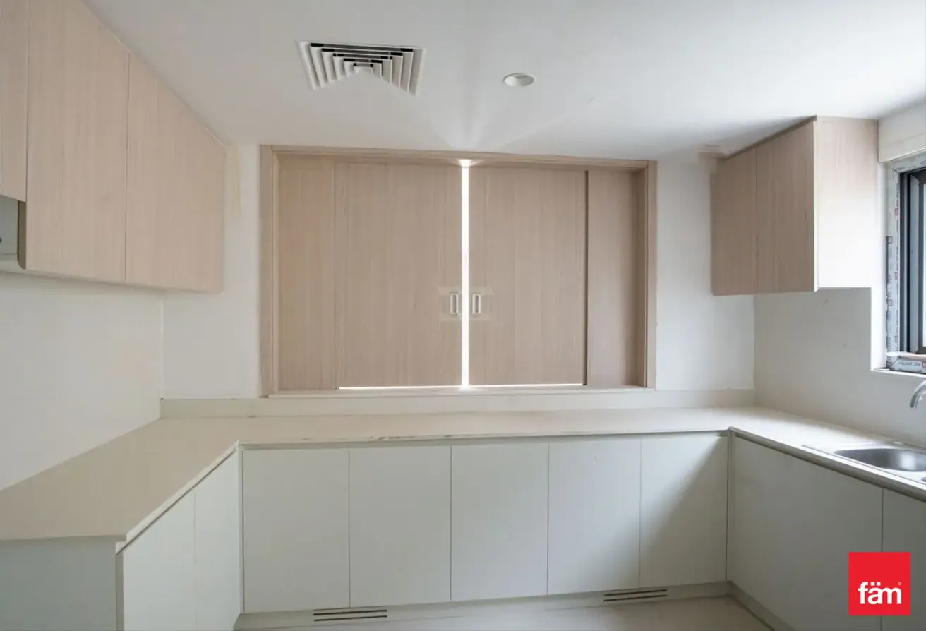 Semi Detached | Below OP | Single Row