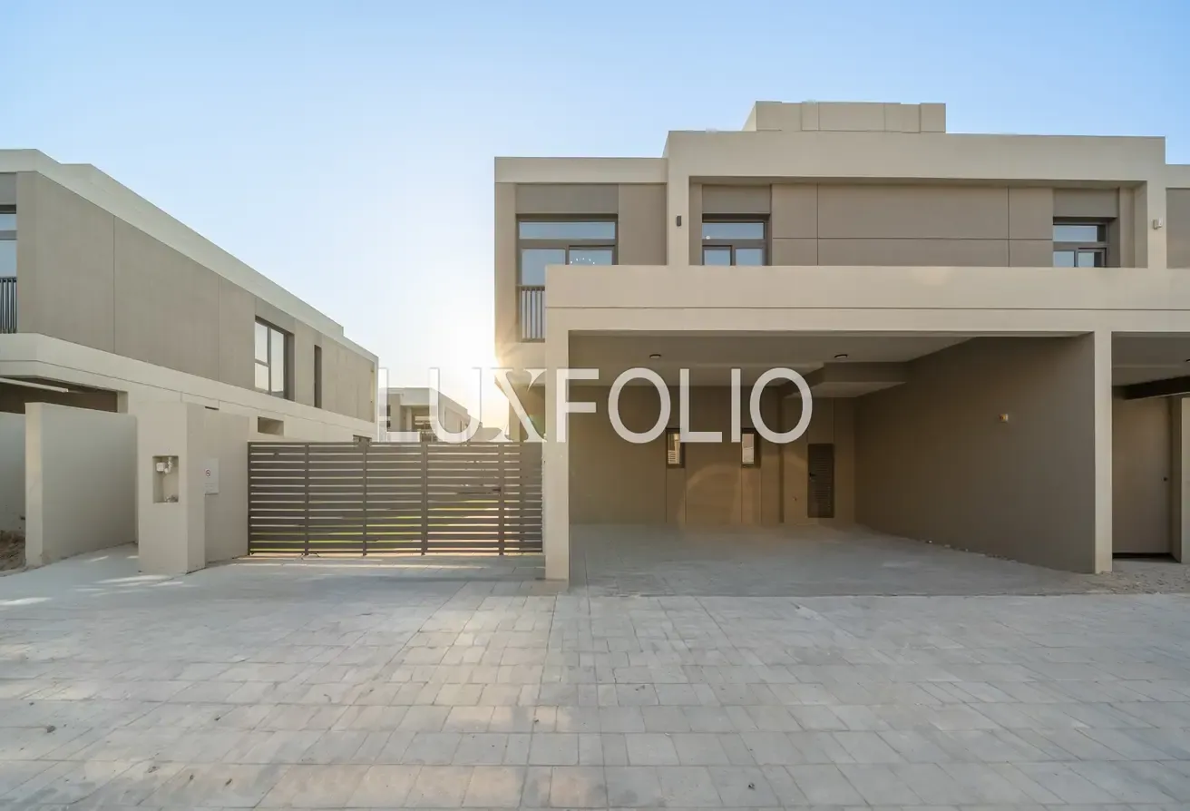 Large Plot | Single Row | Motivated Seller