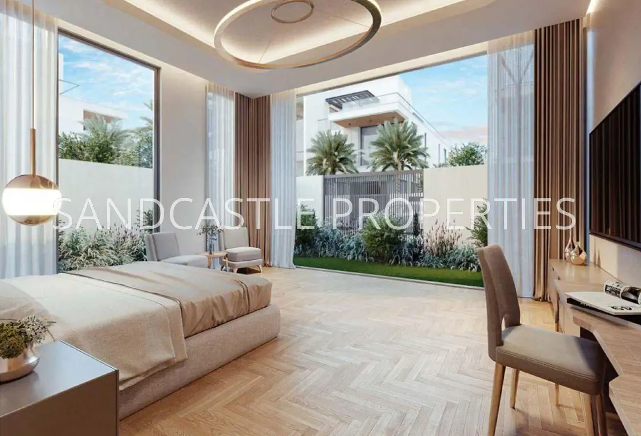 Prime Location | 5 Bed Mansion | Phase 6