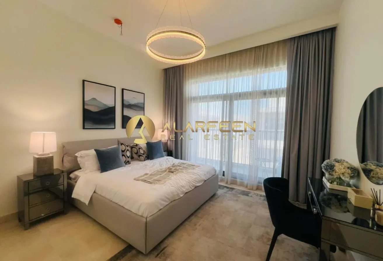 5BR Villa | Lagoon & Pool View | Furnished