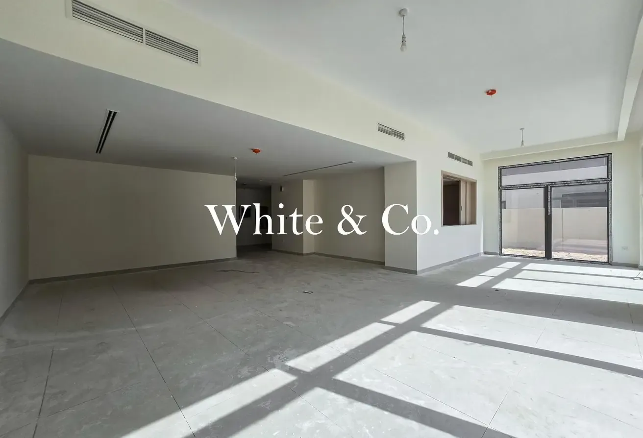 Premium Villa | Waterfront Living | PHPP