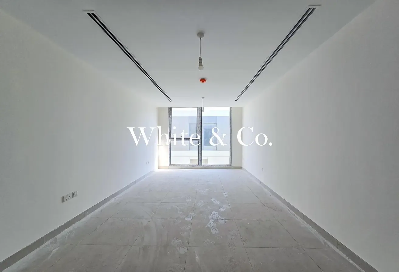 Premium Villa | Waterfront Living | PHPP