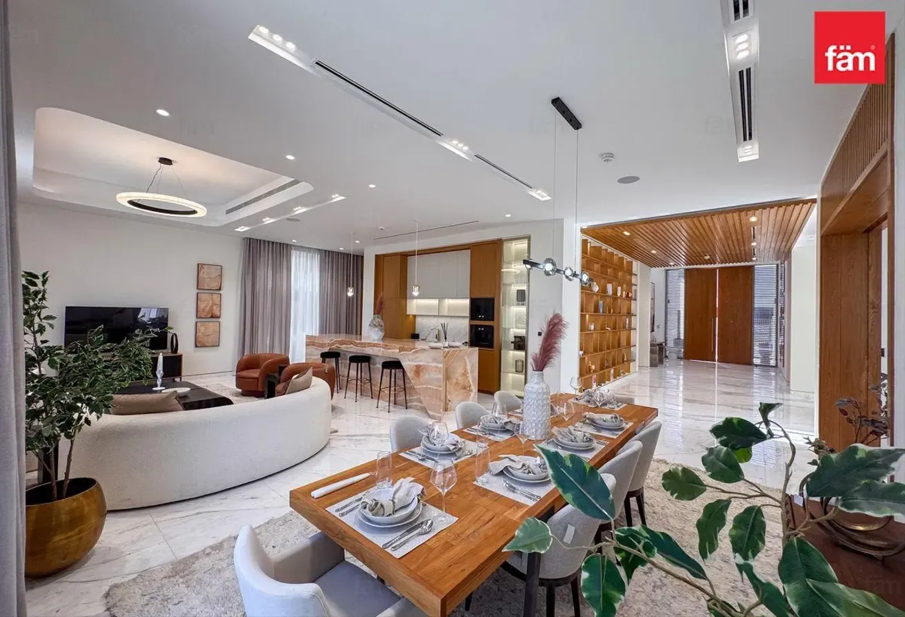 Luxury Mansion | Near Lagoon | Payment Plan