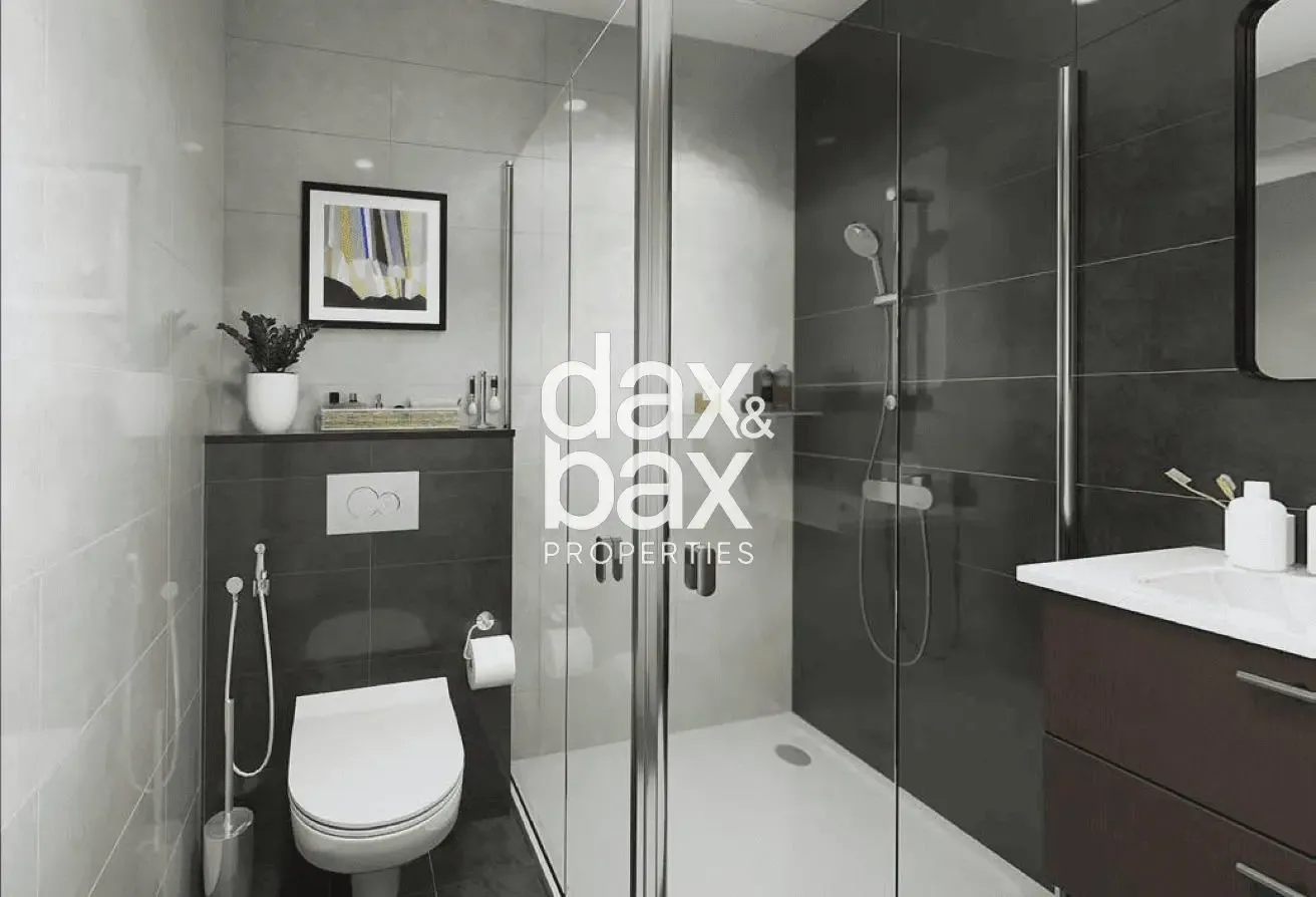 Modern | Pool & City Views | Investor Deal