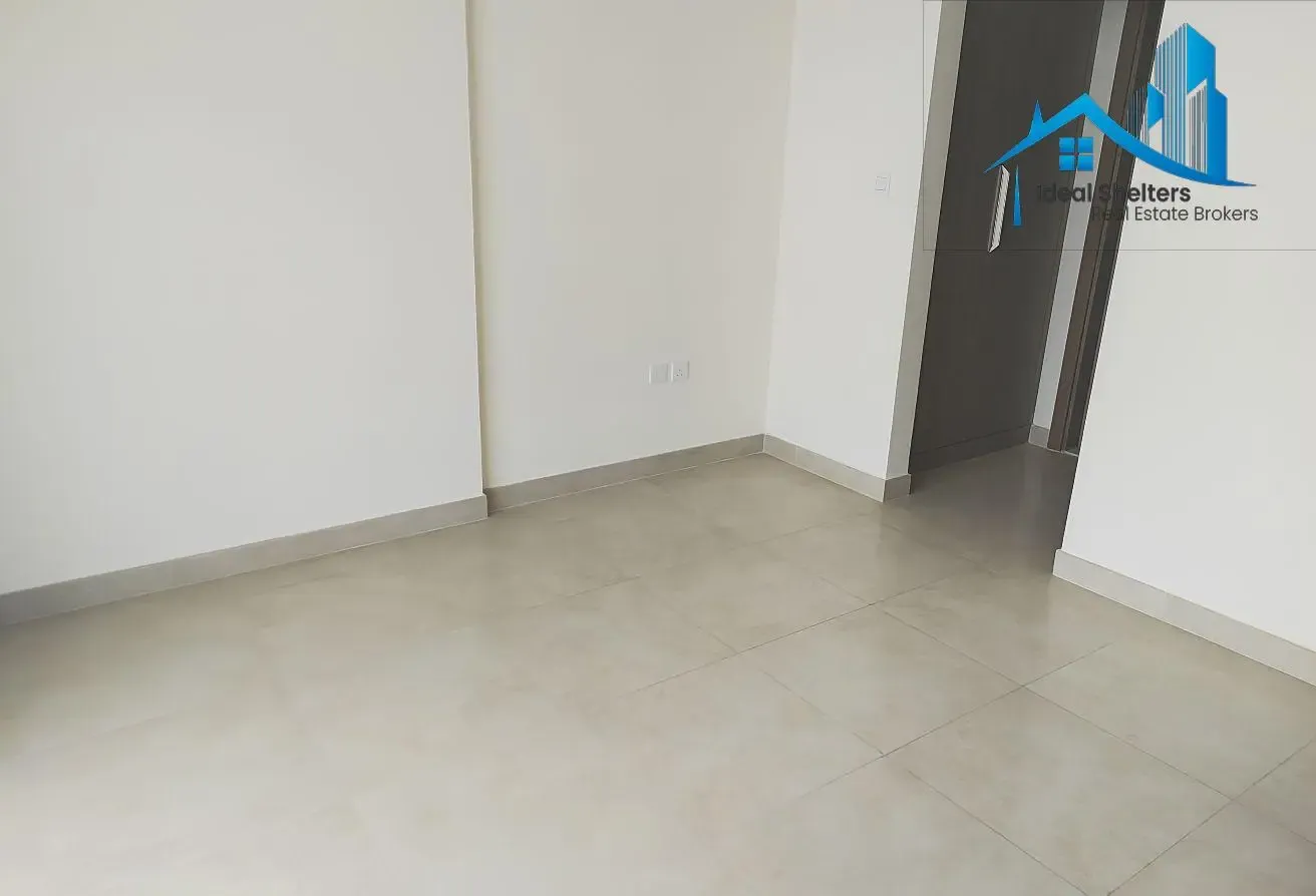 Invertor deal 1BR Semi Furnished Vacant soon