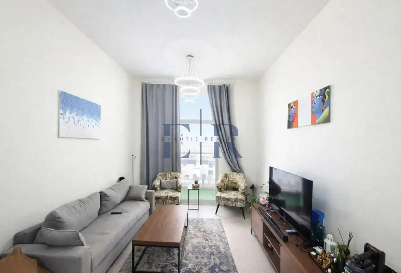 FULLY FURNISHED / VILLA VIEW / NO AGENT