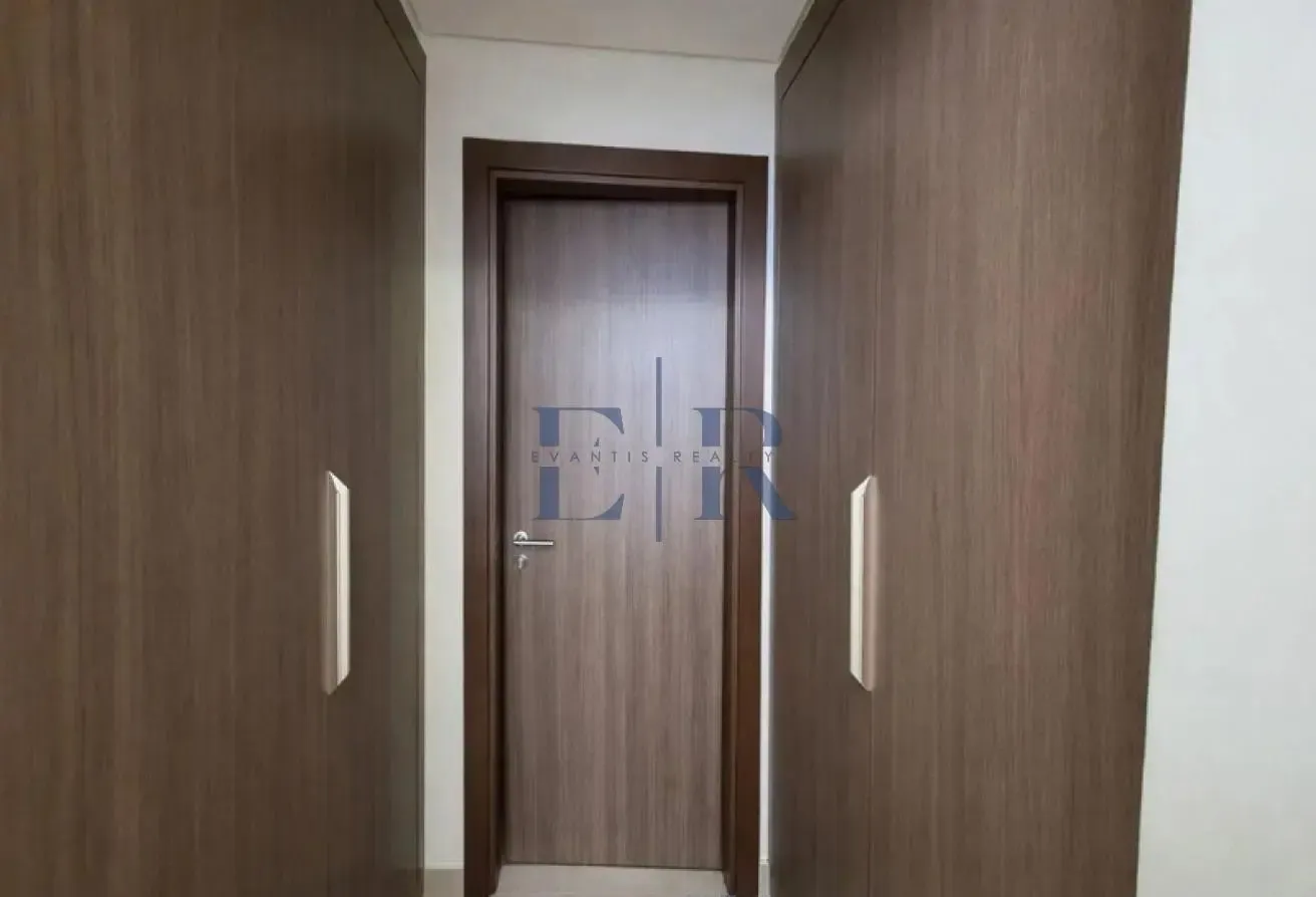FULLY FURNISHED / VILLA VIEW / NO AGENT