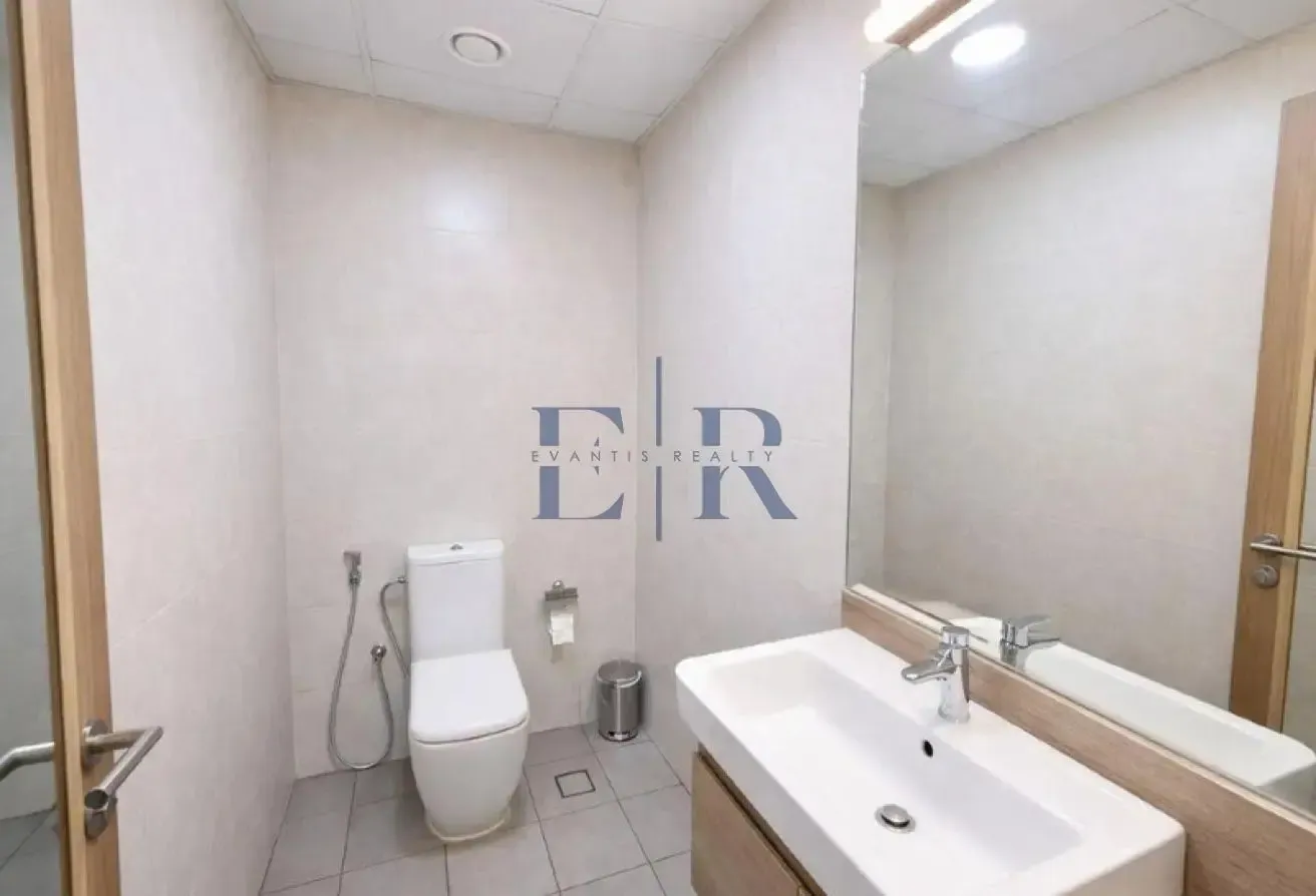 FULLY FURNISHED / VILLA VIEW / NO AGENT