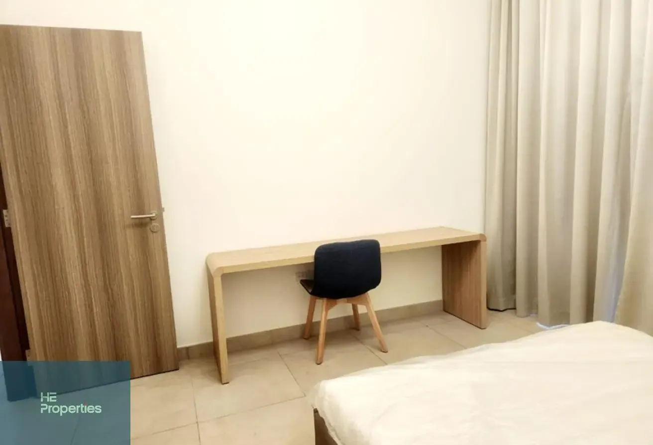 SPACIOUS UNIT | PRIME LOCATION | FURNISHED |