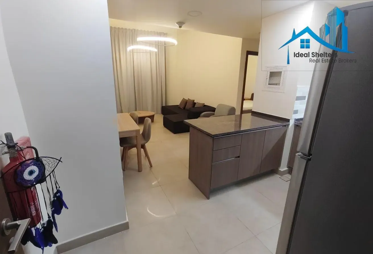 Fully Furnished 1BHK | 2 balcony | Vacant