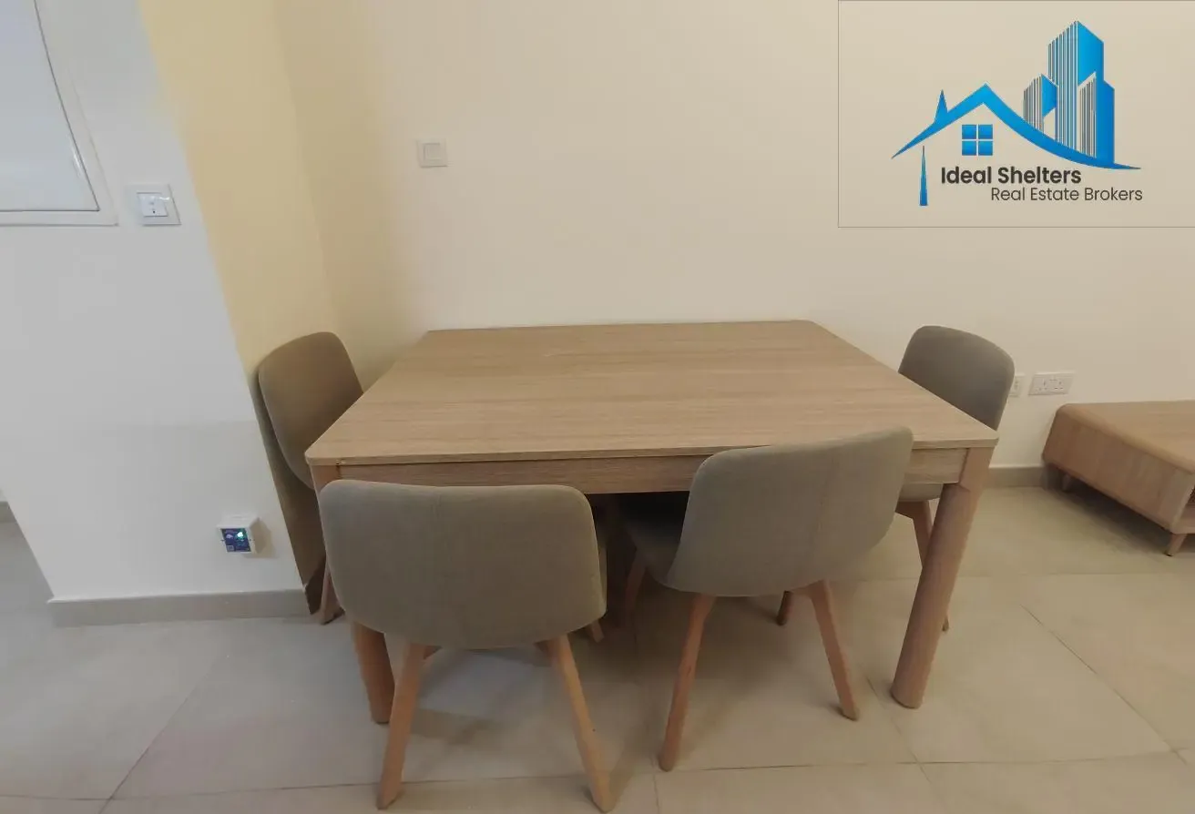 Fully Furnished 1BHK | 2 balcony | Vacant