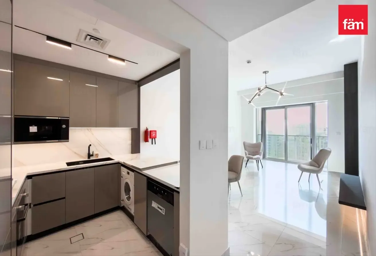 Park View | 2br With Study Room | Fully Furnished