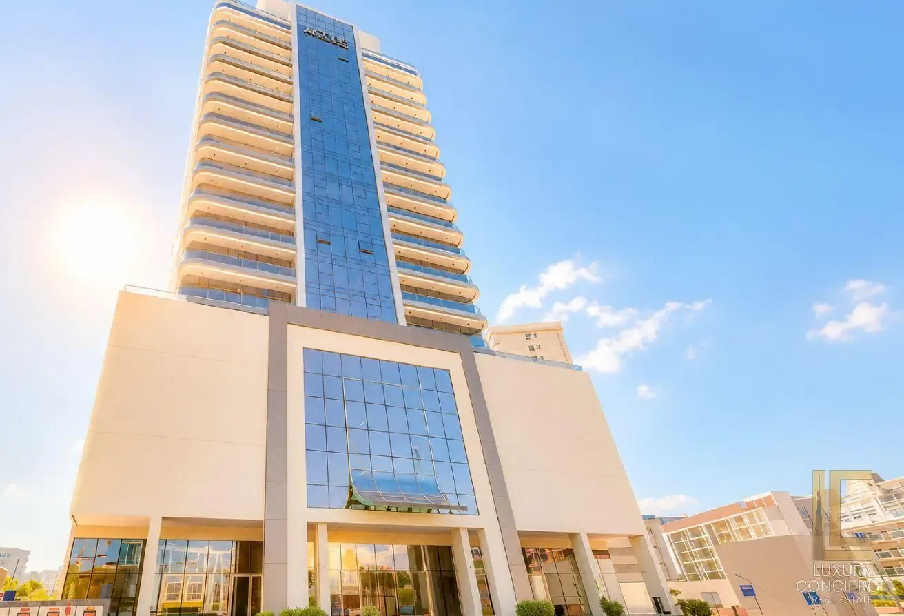 Fully Furnished | 2Bed+Study | Excellent Layout