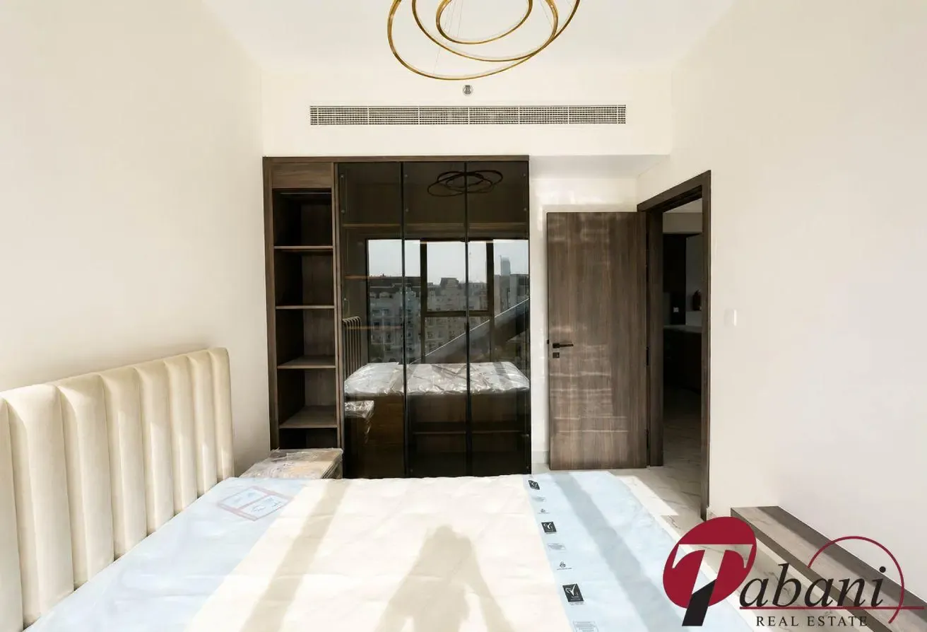 Brand New| 2BR with study room| Vacant
